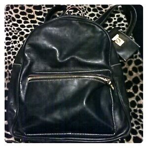 Black leather ARCADIA Backpack Bag w/ Gold zippers